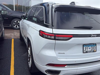 2022 Jeep Grand Cherokee Summit 4x4