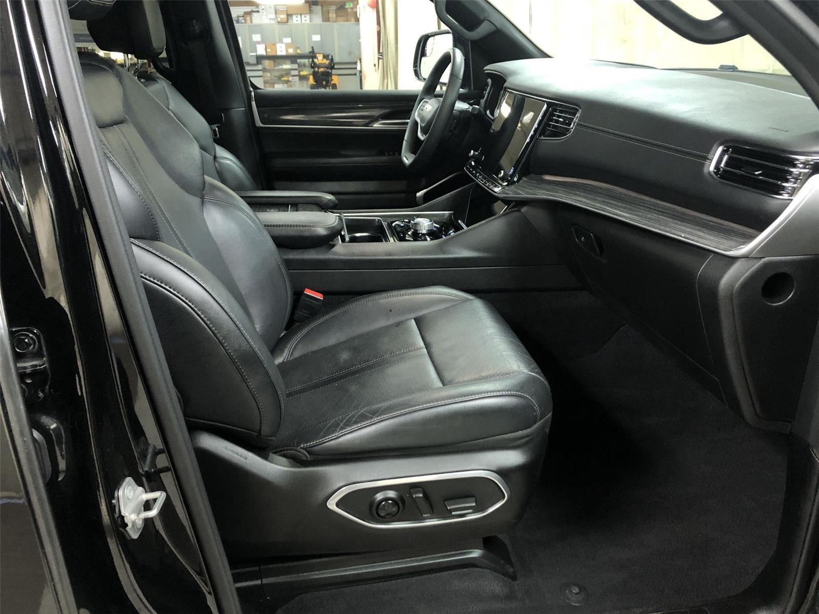 2022 Jeep Wagoneer Series III 4x4