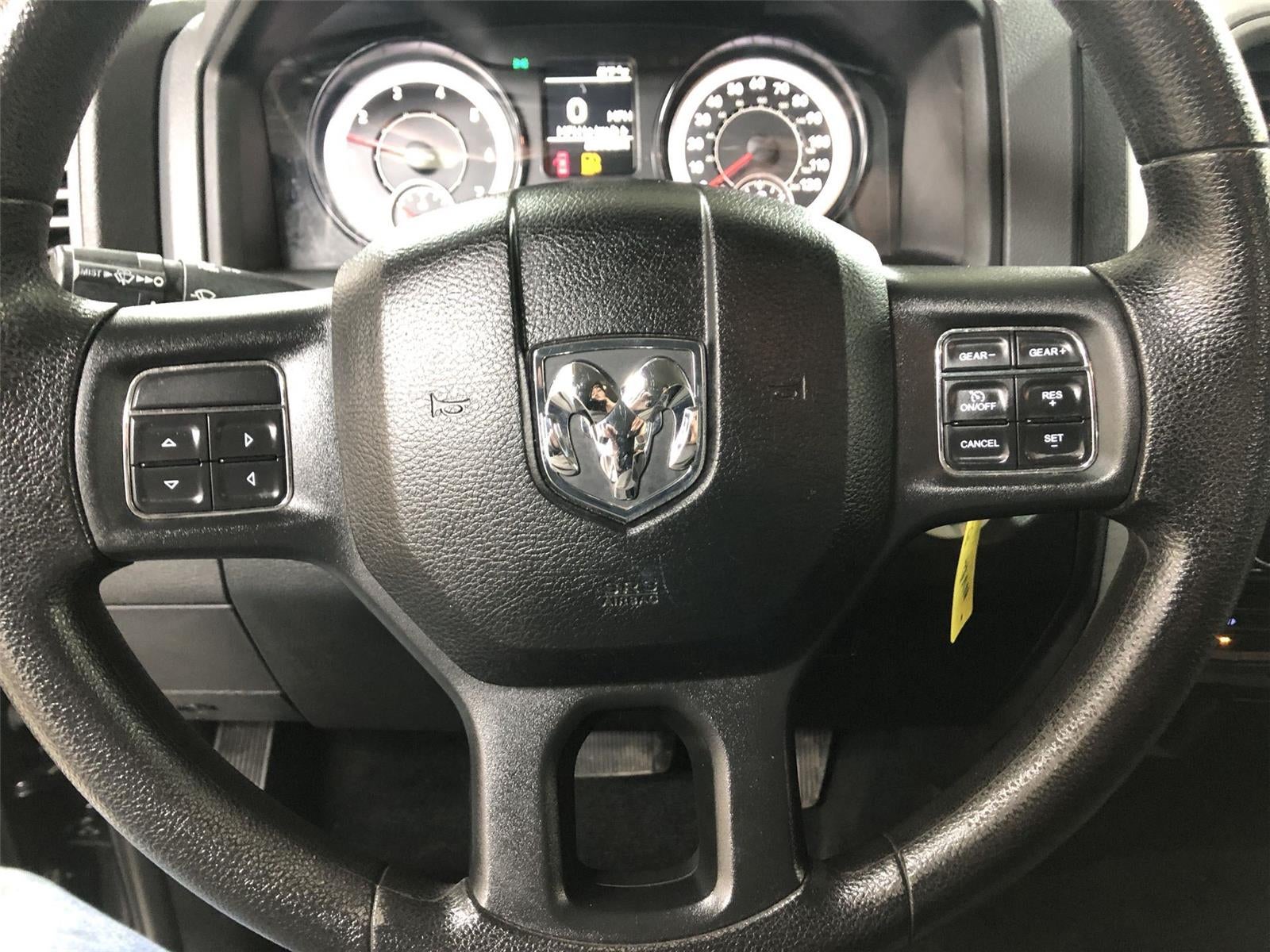 2017 RAM 1500 Tradesman Crew Cab 4x4 6'4" Box