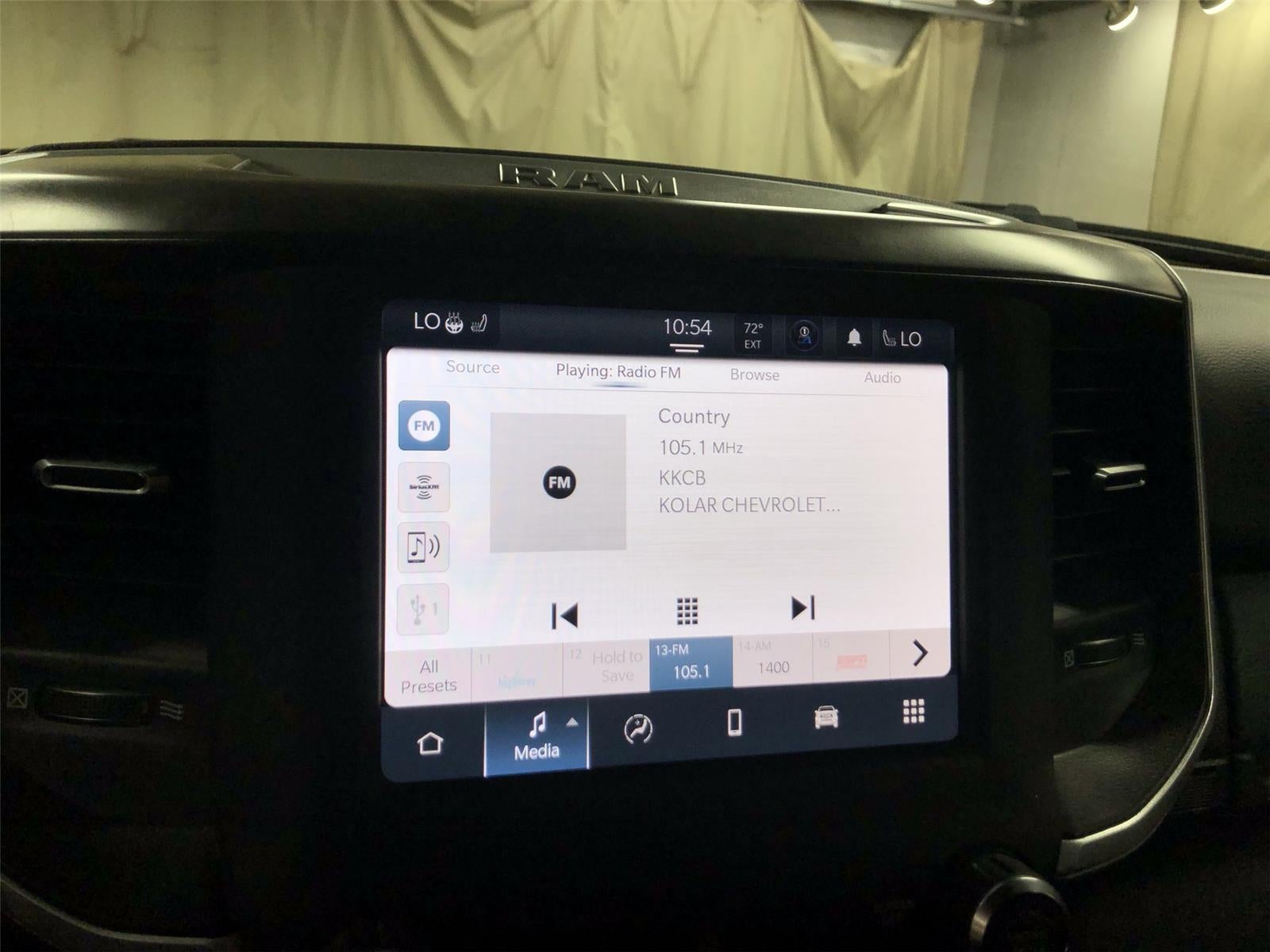 2022 RAM 1500 Big Horn Crew Cab 4x4 5'7" Box