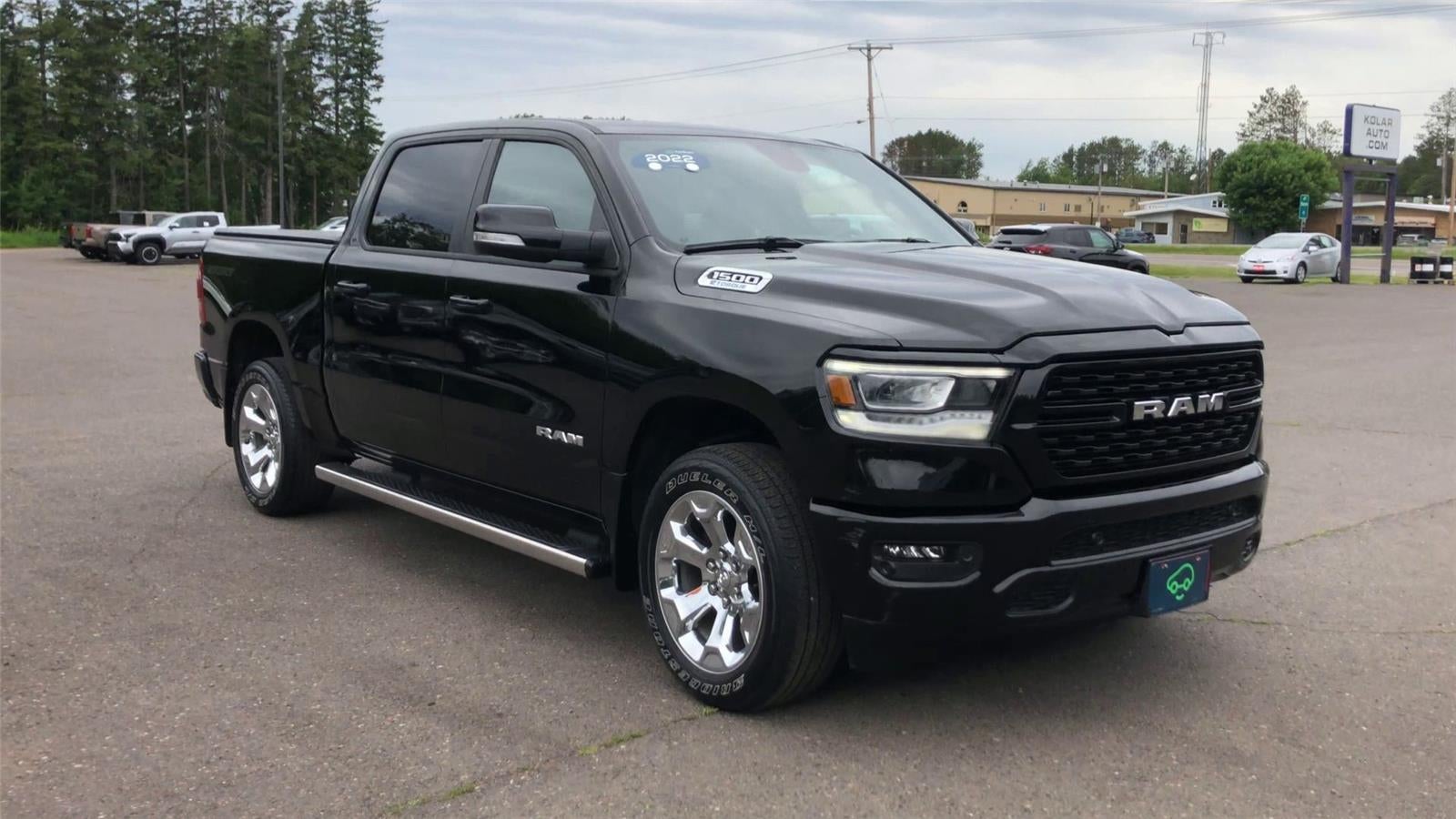 2022 RAM 1500 Big Horn Crew Cab 4x4 5'7" Box