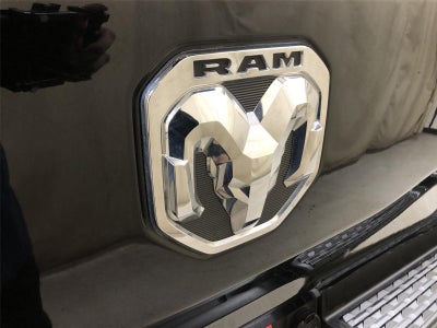 2022 RAM 1500 Big Horn Crew Cab 4x4 5'7" Box