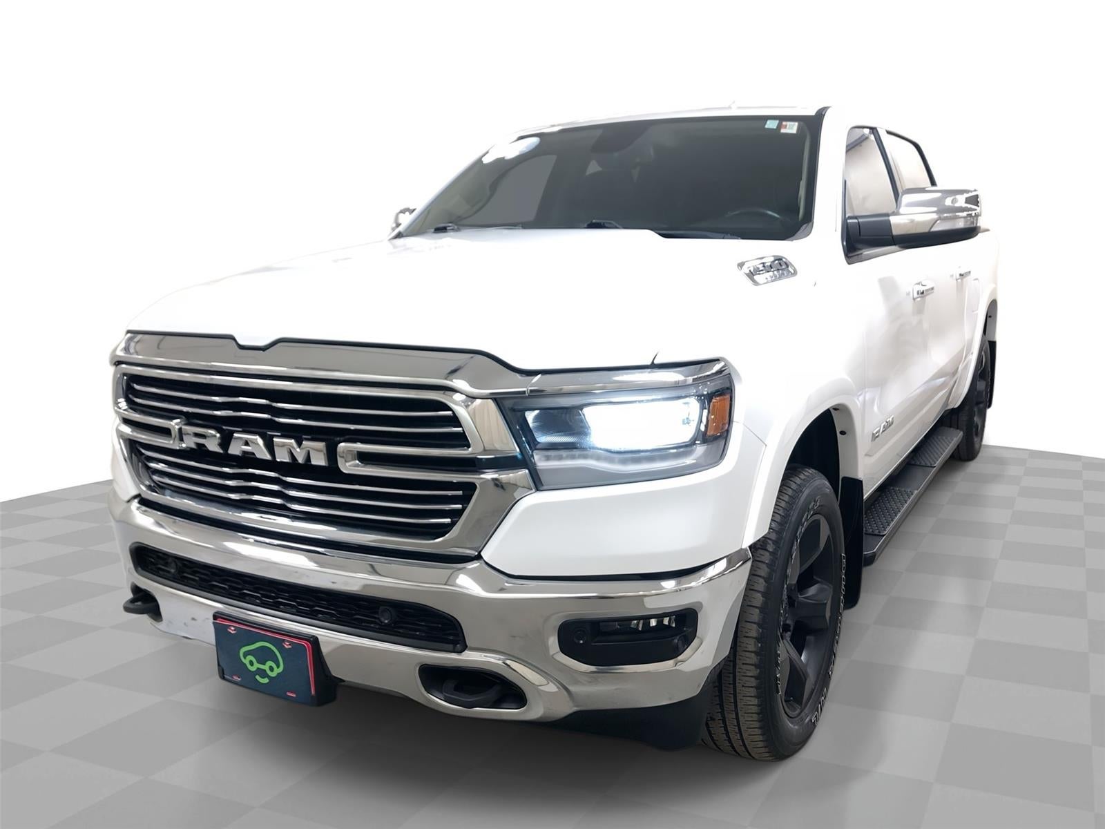 2020 RAM 1500 Laramie Crew Cab 4x4 5'7" Box