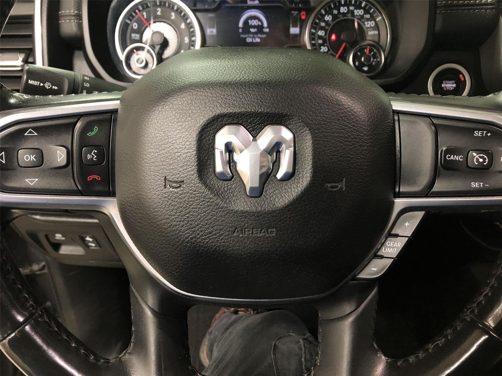 2021 RAM 1500 Laramie Crew Cab 4x4 5'7" Box