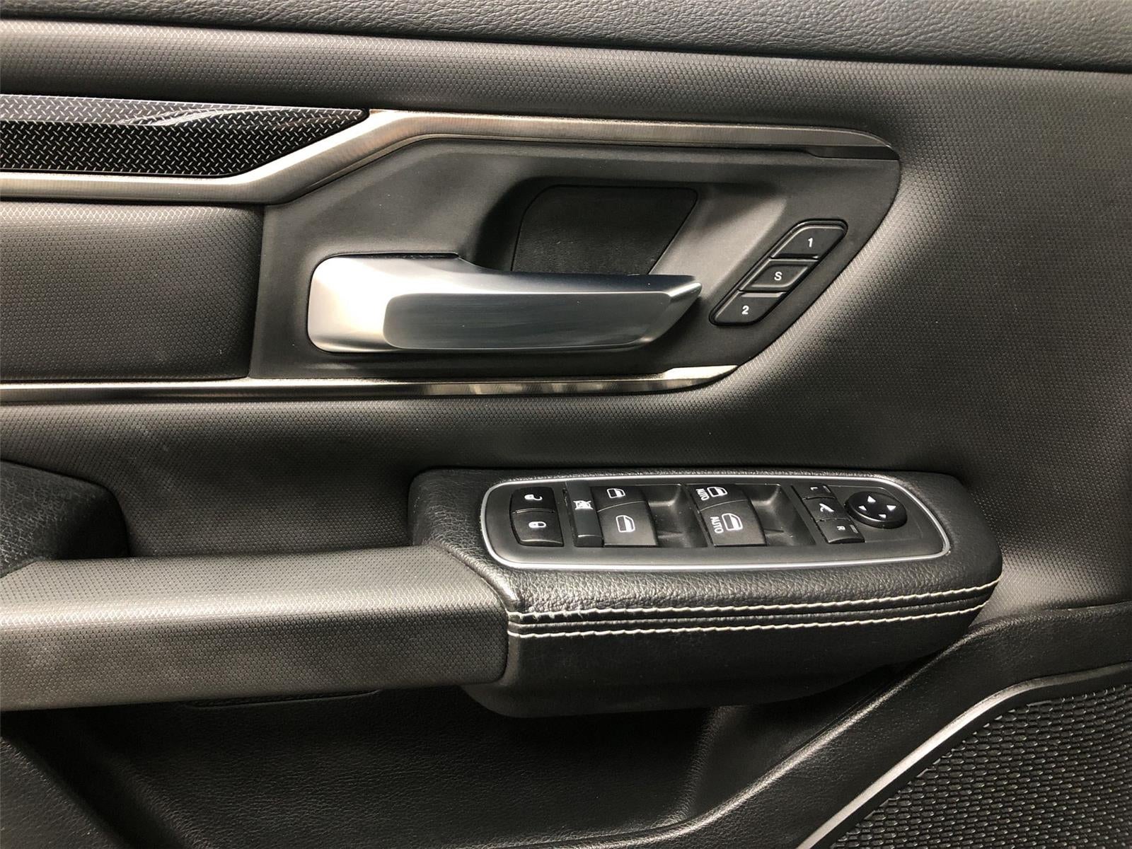 2021 RAM 1500 Rebel Crew Cab 4x4 5'7" Box