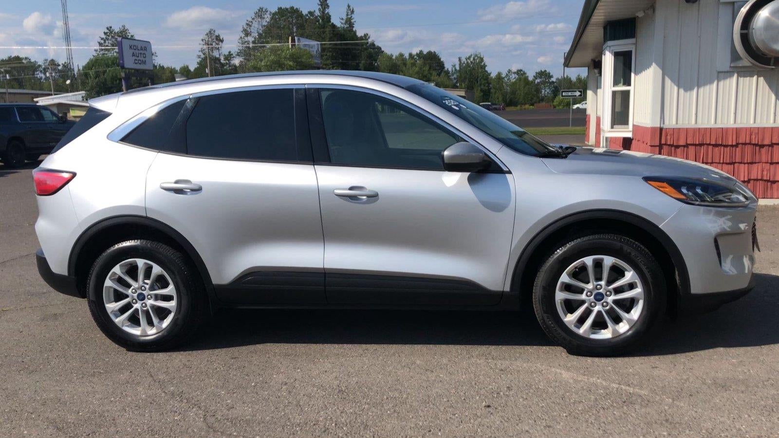 2020 Ford Escape SE