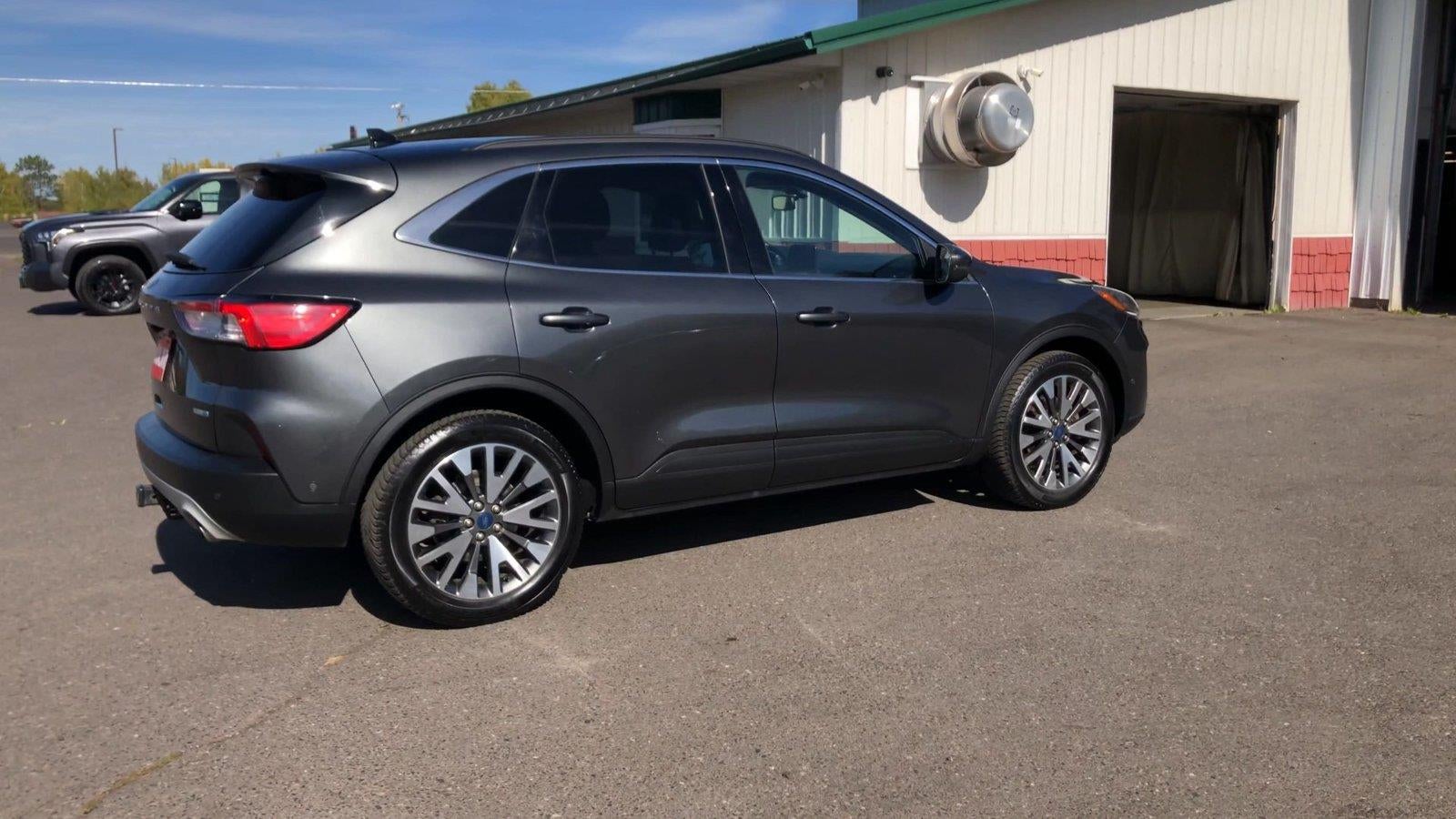 2020 Ford Escape Titanium
