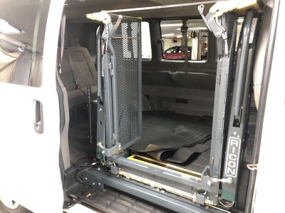 2018 Chevrolet Express Passenger 3500 LT