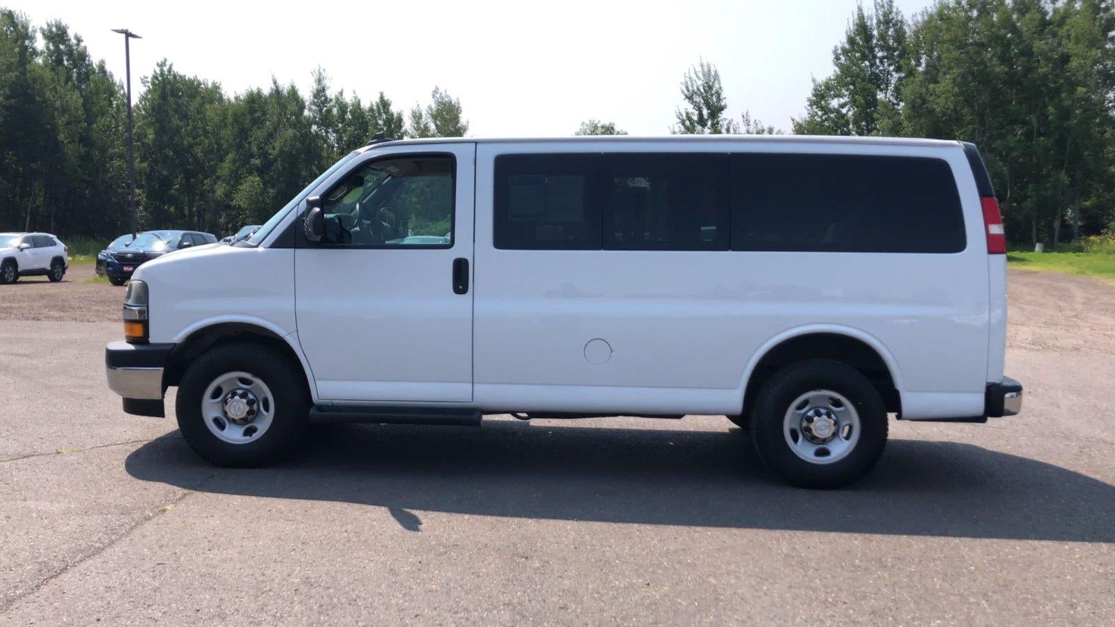 2018 Chevrolet Express Passenger 3500 LT