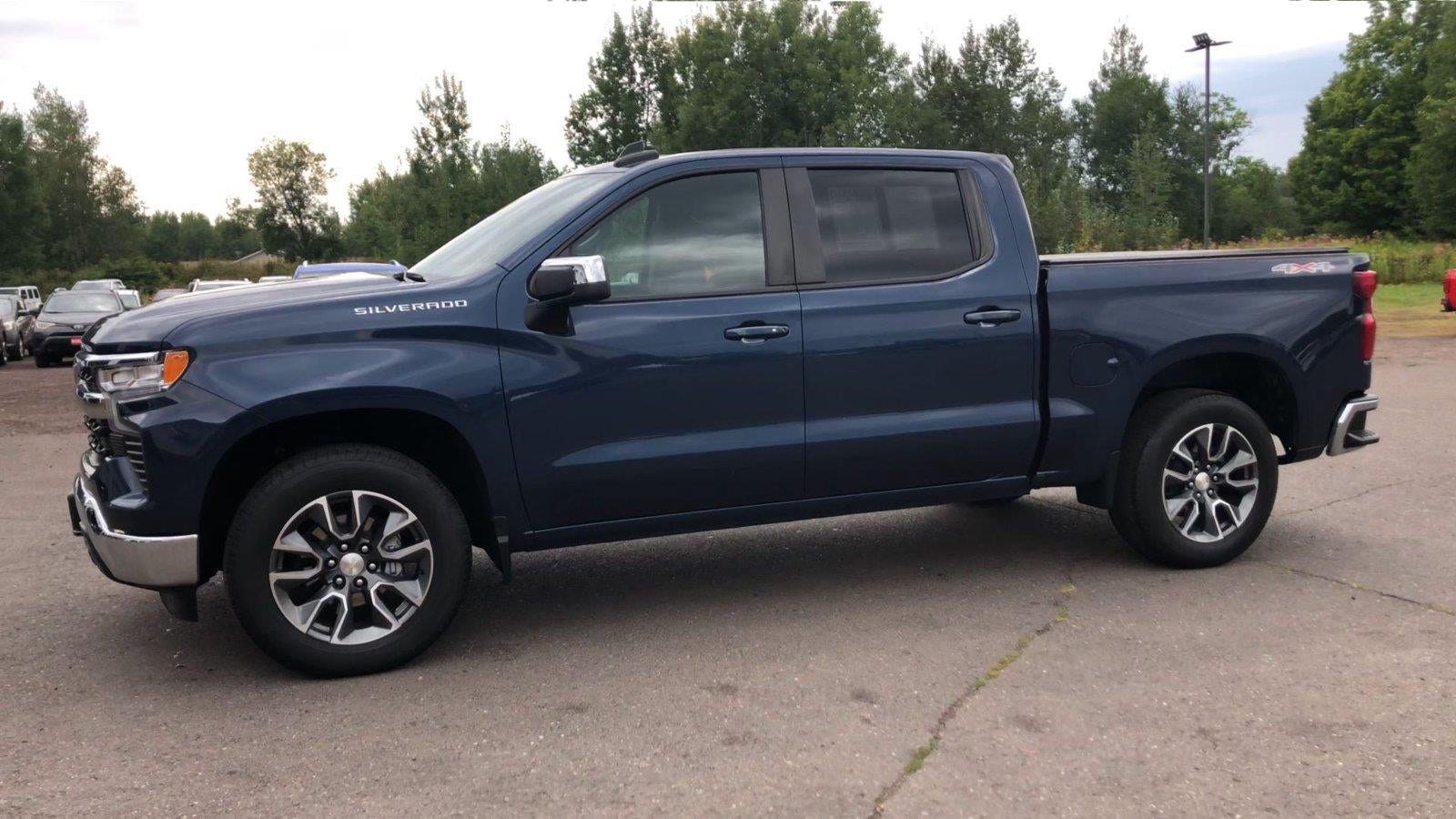 2023 Chevrolet Silverado 1500 LT (2FL)