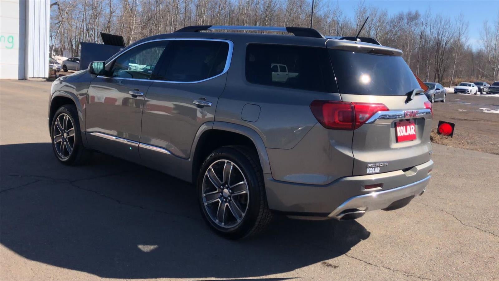 2019 GMC Acadia Denali