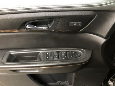 2016 GMC Acadia Denali