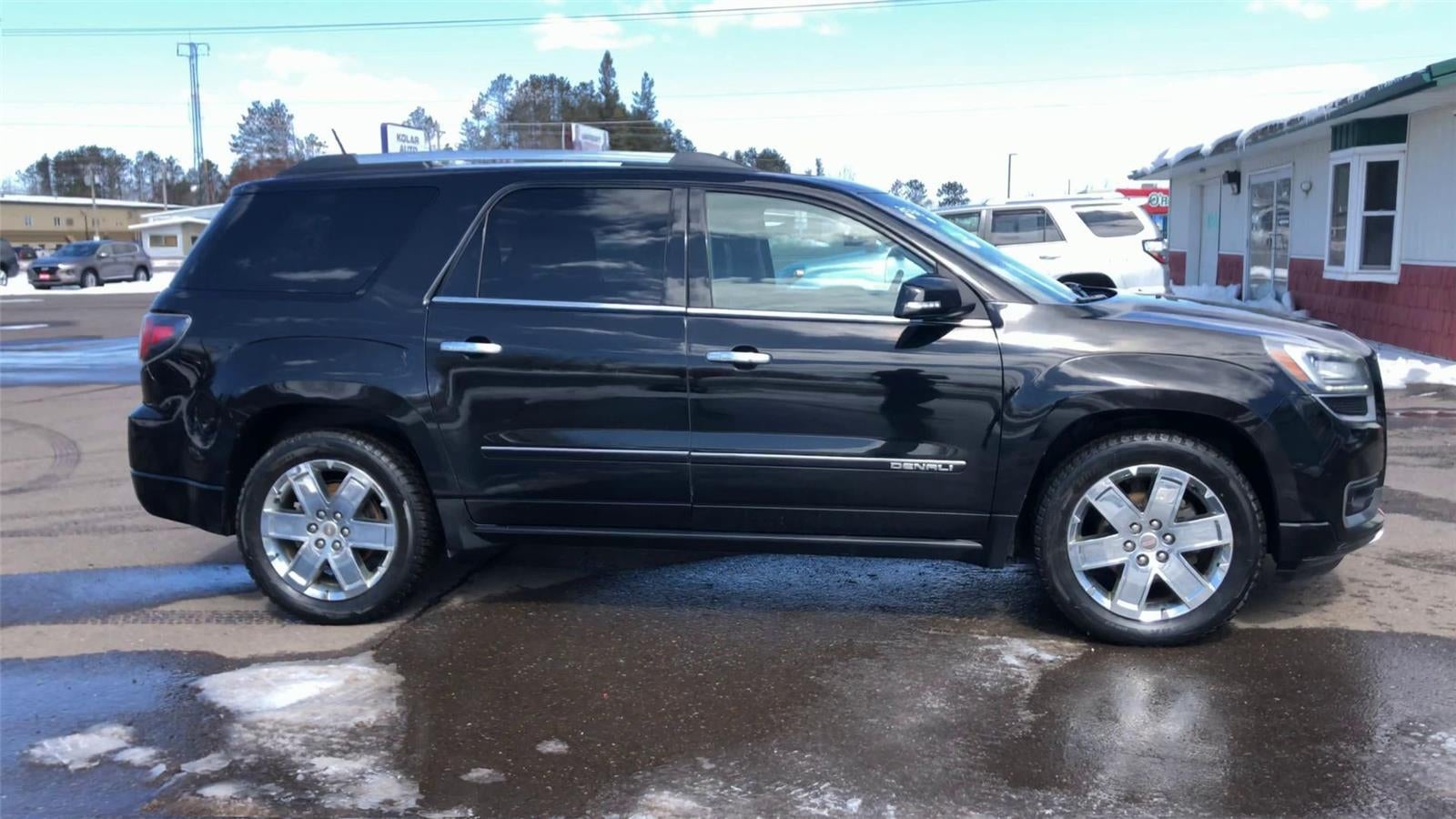 2016 GMC Acadia Denali