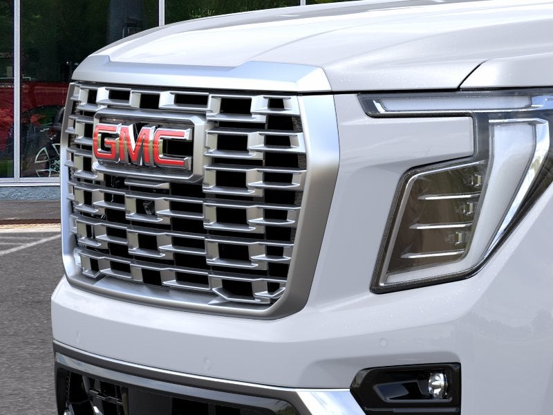 2026 GMC Yukon Denali - Photo 13