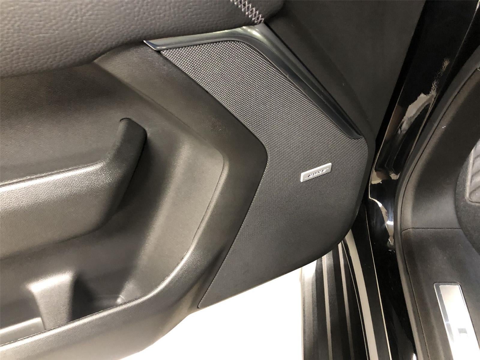 2025 GMC Yukon Denali - Photo 23