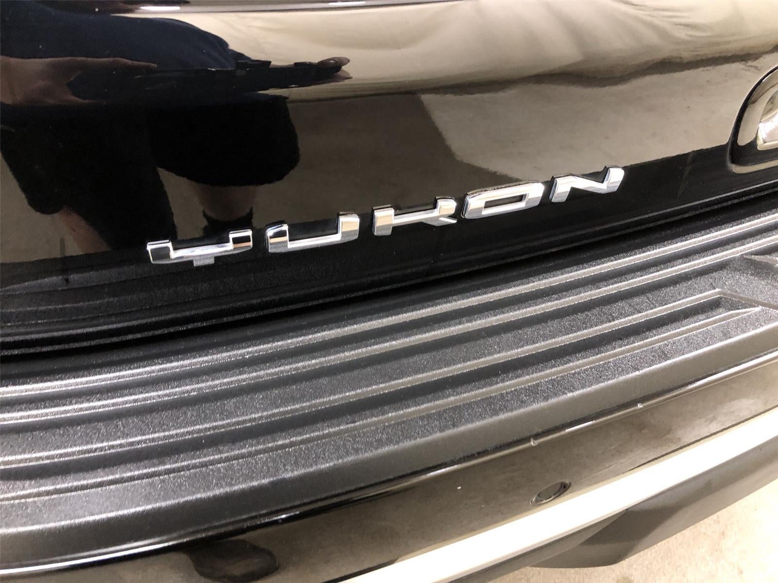 2025 GMC Yukon Denali - Photo 30