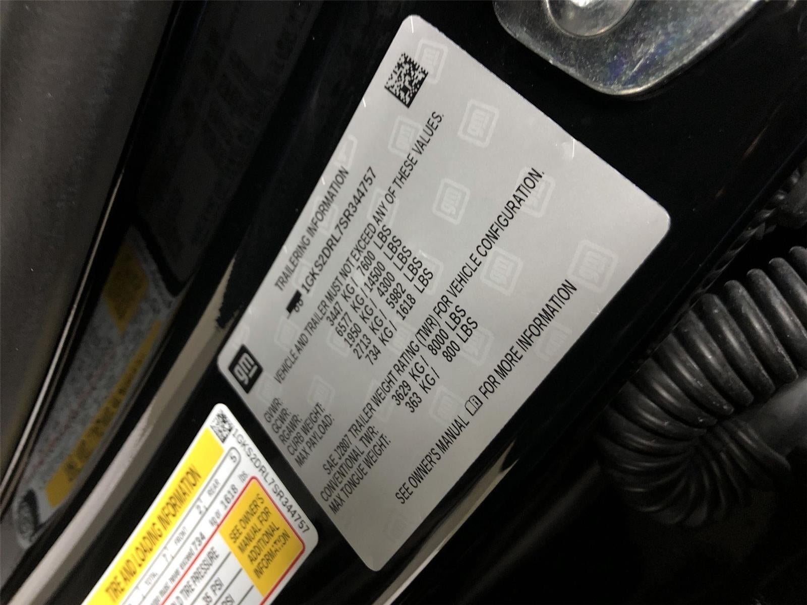 2025 GMC Yukon Denali - Photo 33