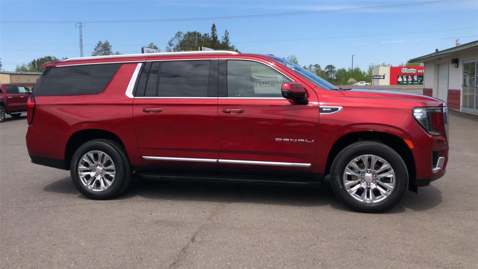 2023 GMC Yukon XL Denali