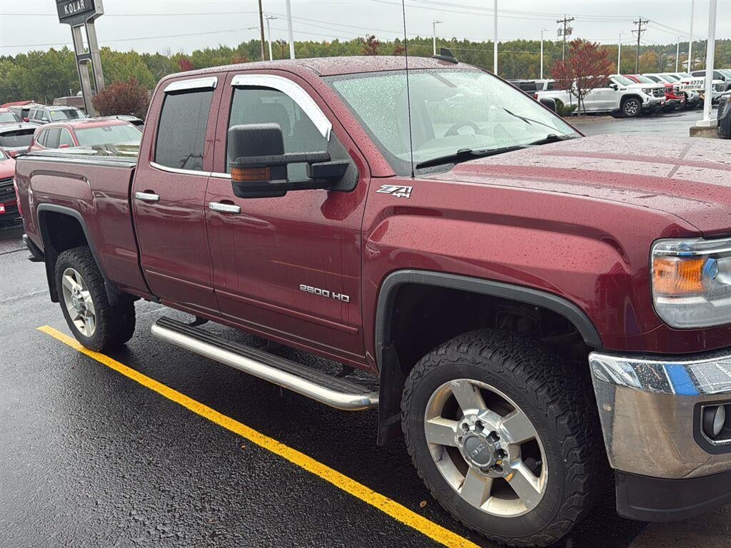 Used 2017 GMC Sierra 2500HD SLE with VIN 1GT22SEG8HZ204637 for sale in Hermantown, Minnesota