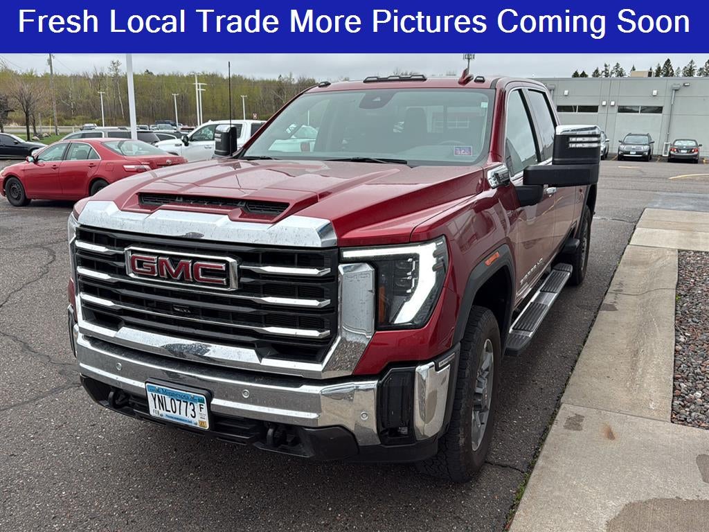 2025 GMC Sierra 4WD Crew Cab Standard Box SLT's photo