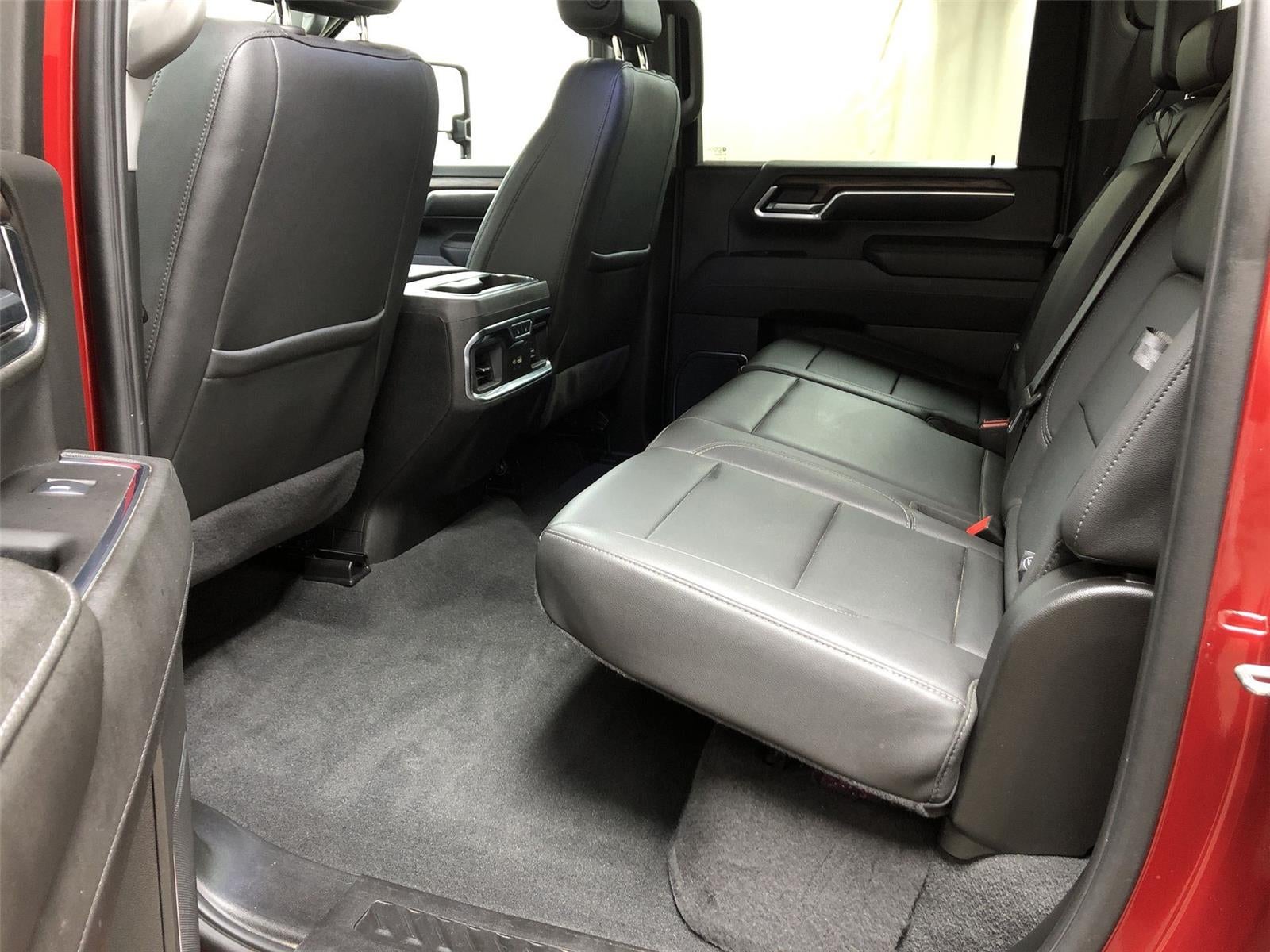 2025 GMC Sierra 3500 HD SLT