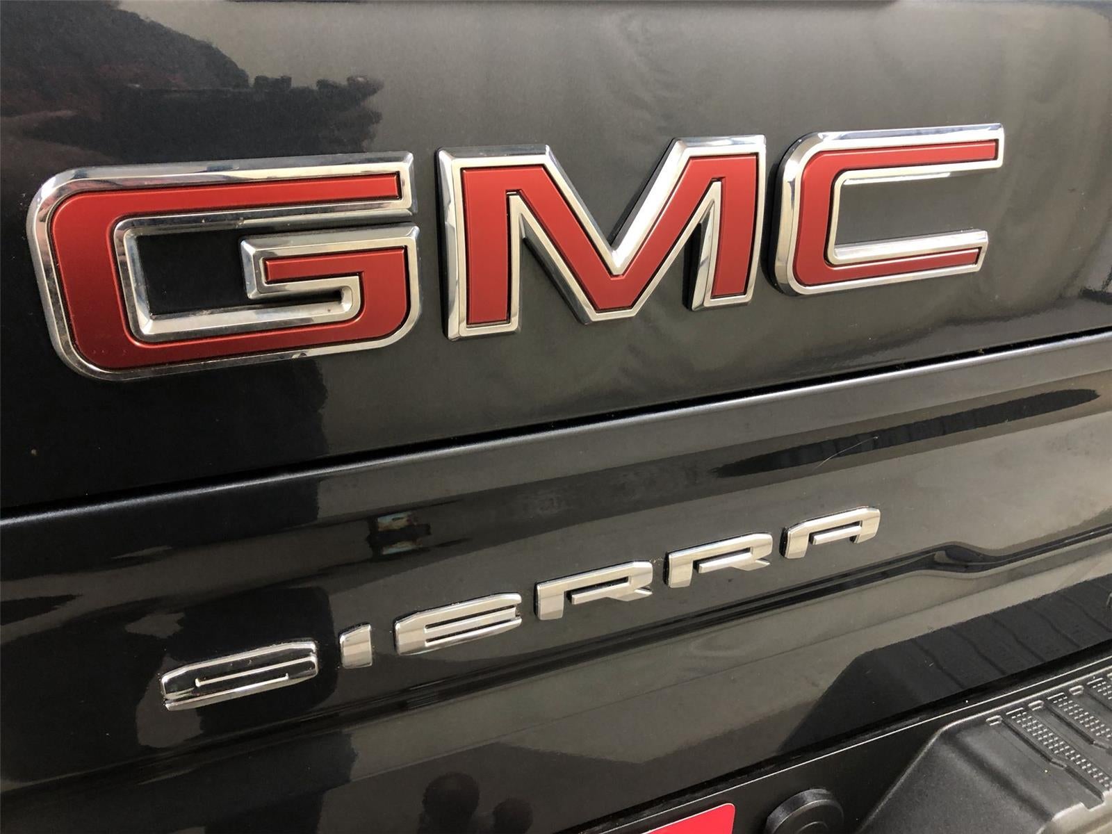 2022 GMC Sierra 1500 Limited AT4
