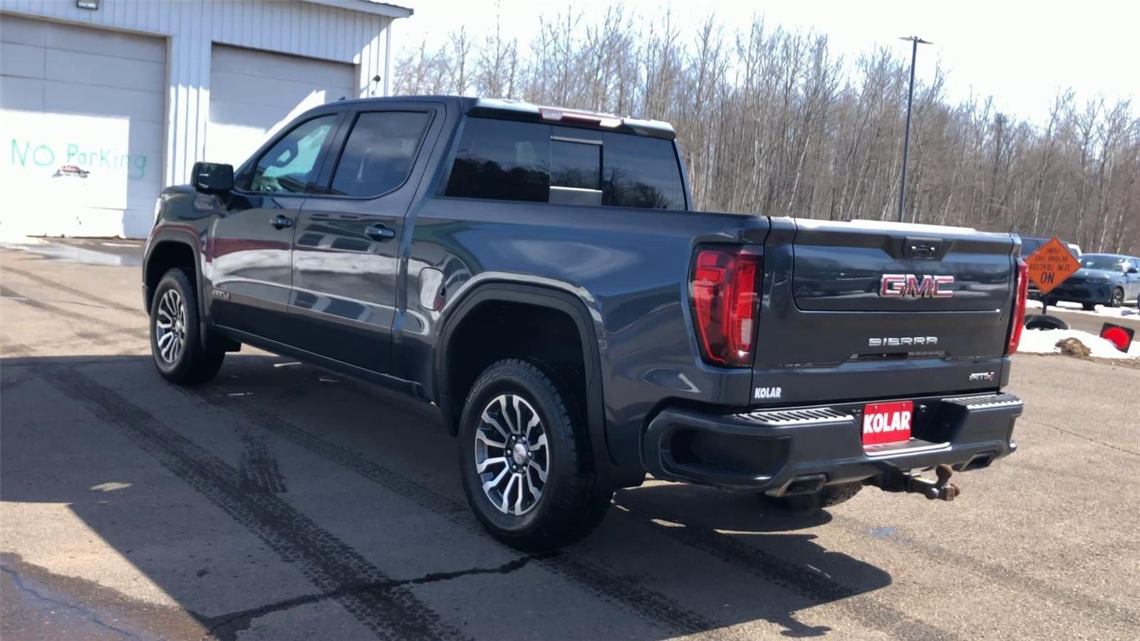 2022 GMC Sierra 1500 Limited AT4