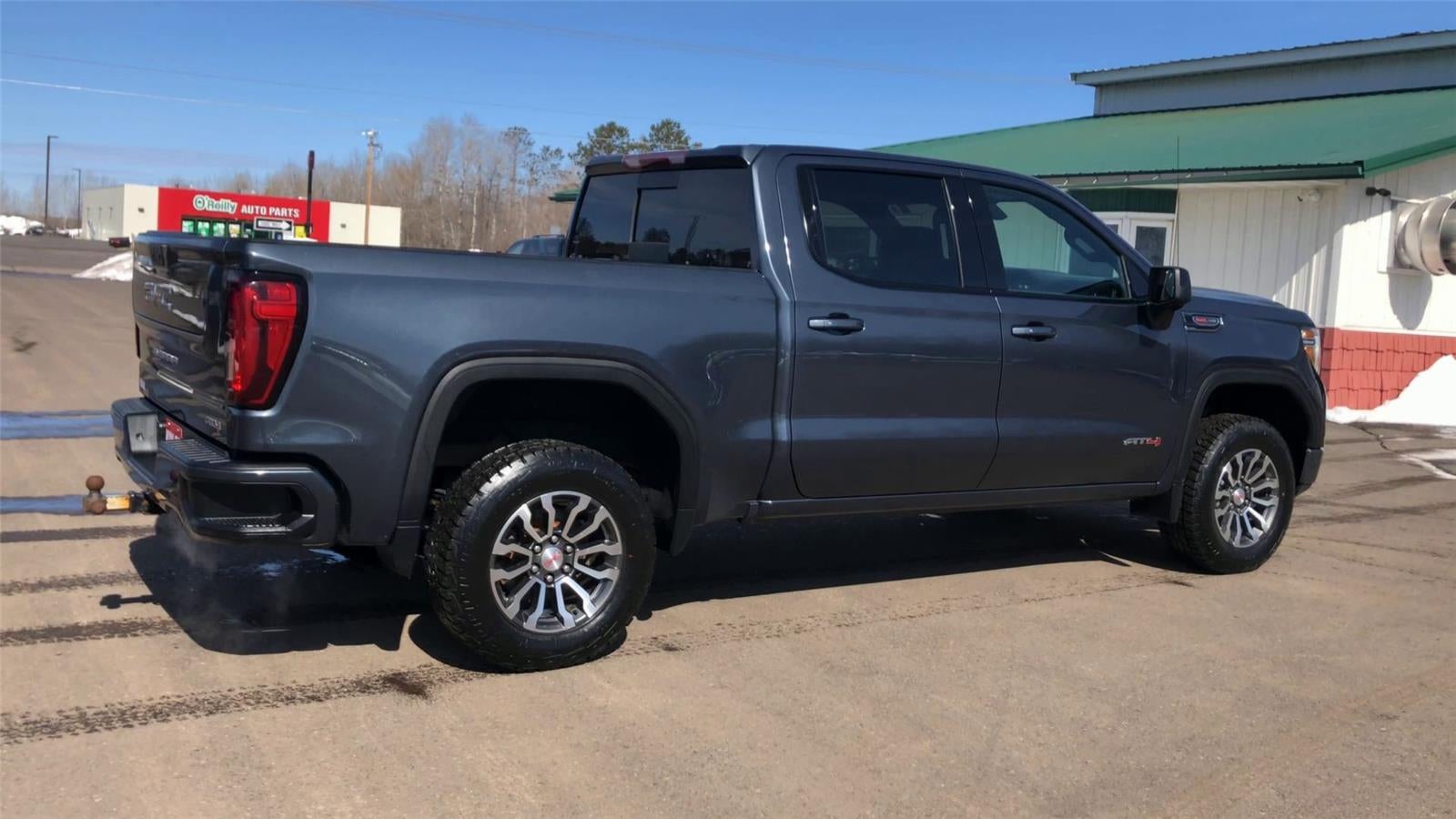 2022 GMC Sierra 1500 Limited AT4
