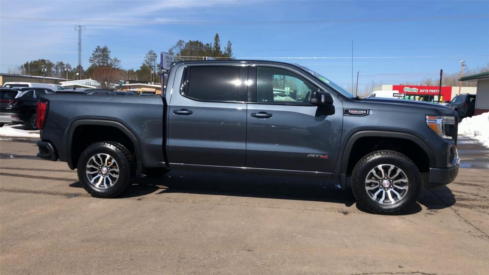 2022 GMC Sierra 1500 Limited AT4