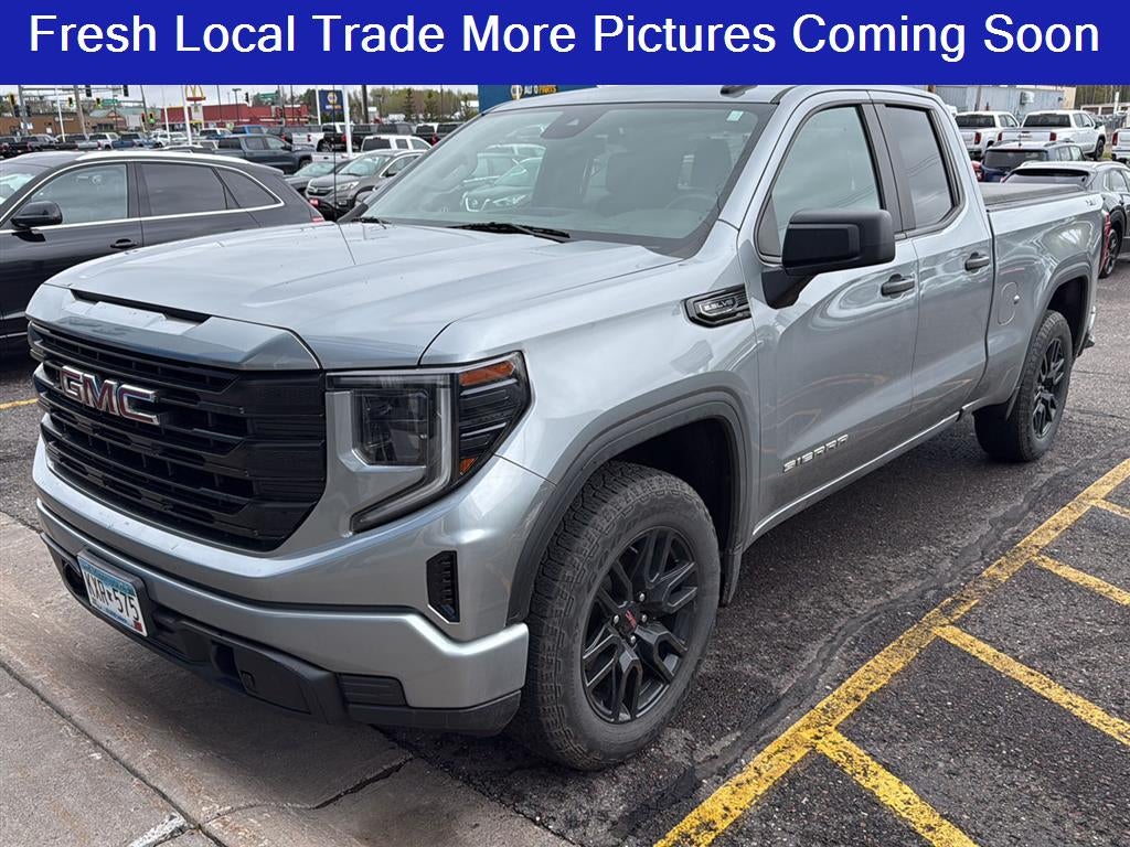 2023 GMC Sierra 4WD Double Cab Standard Box Pro's photo