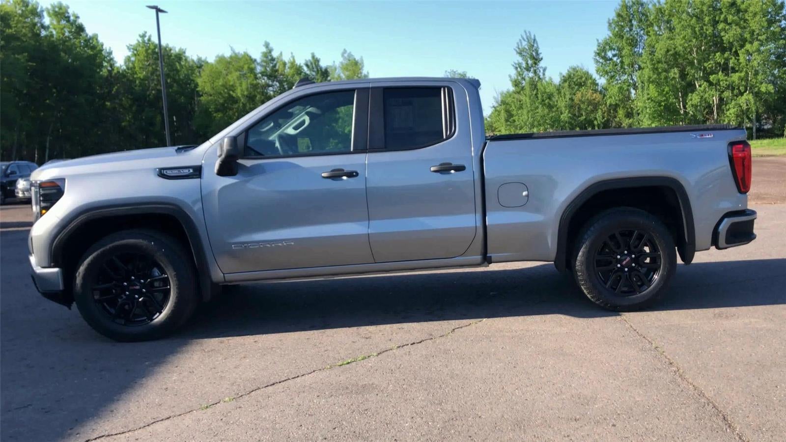 2023 GMC Sierra 1500 Pro