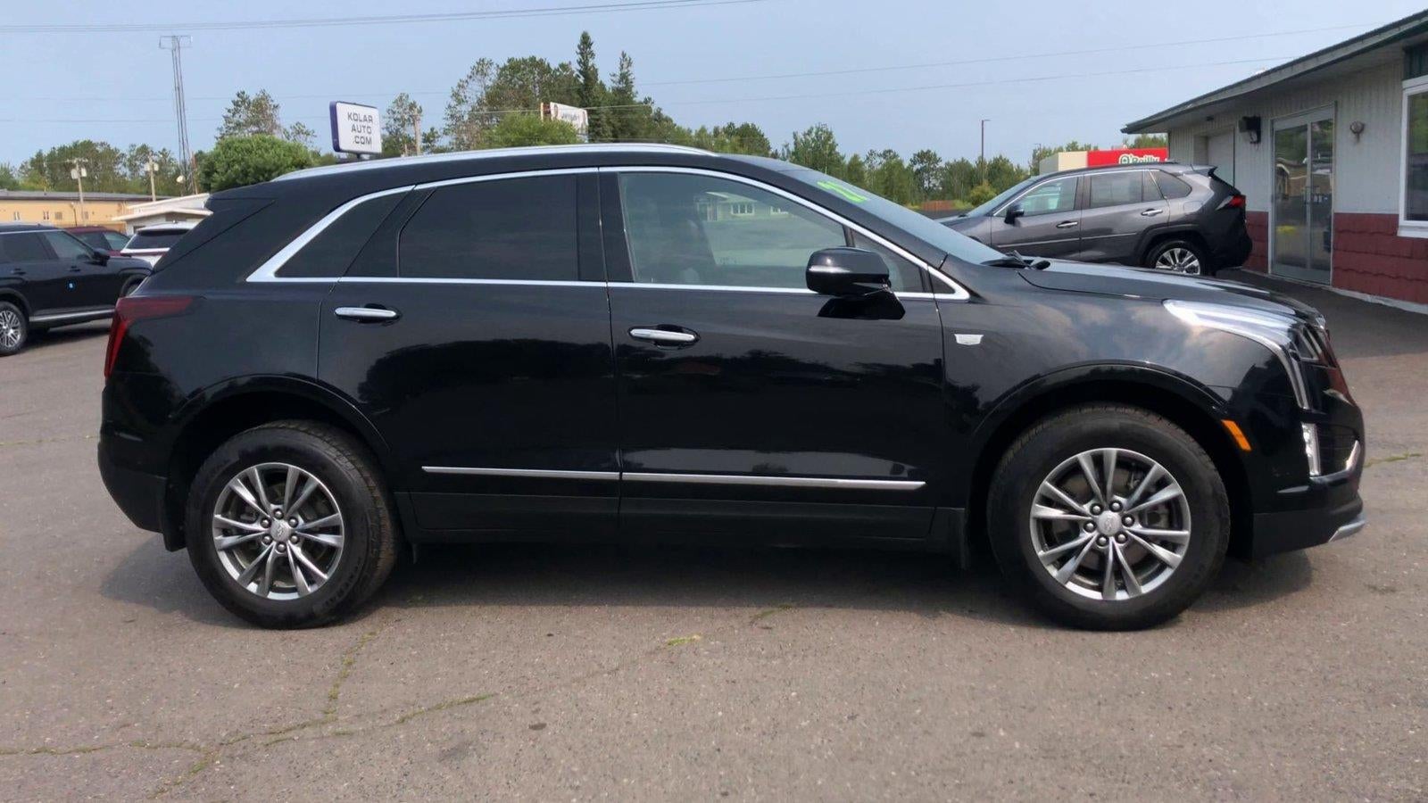 2022 Cadillac XT5 Premium Luxury