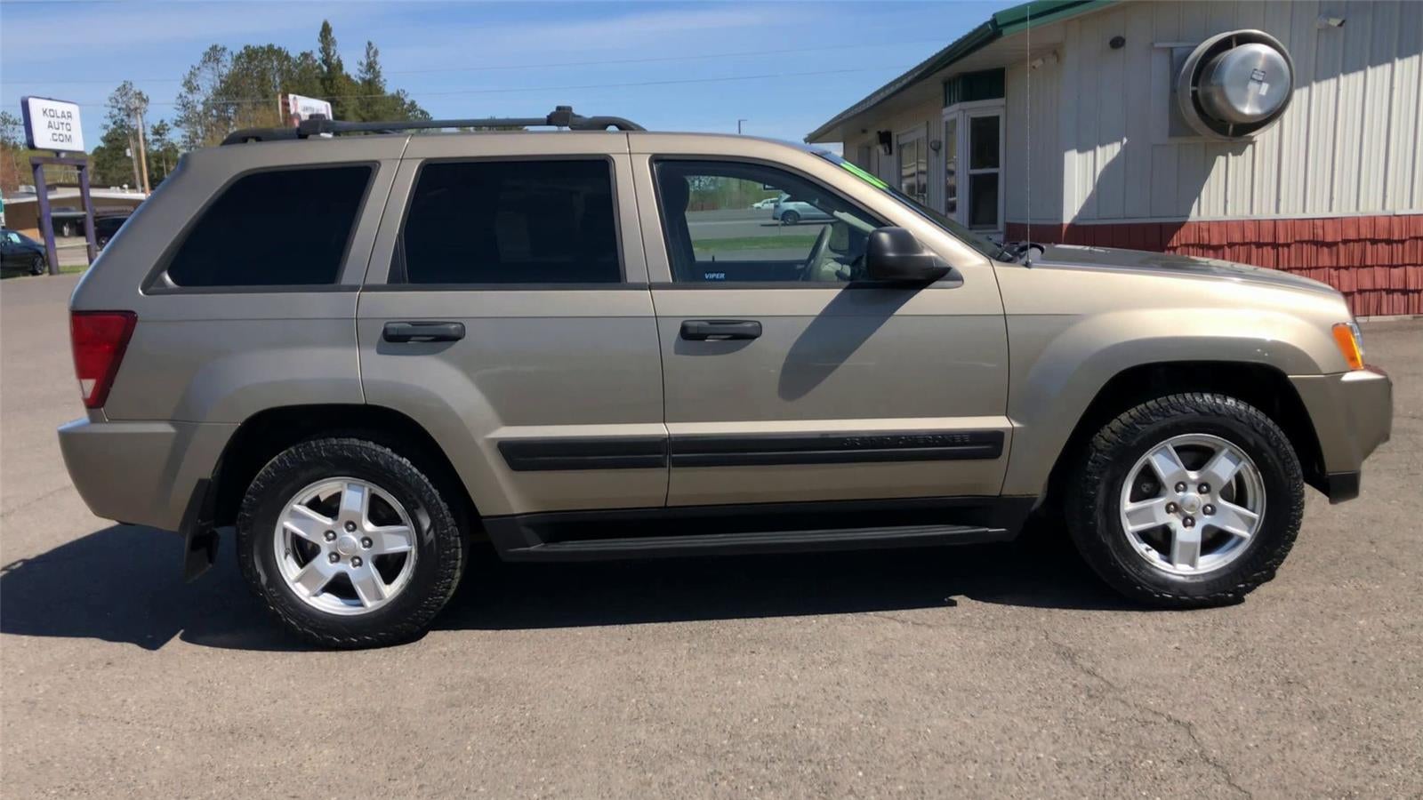 2005 Jeep Grand Cherokee Laredo