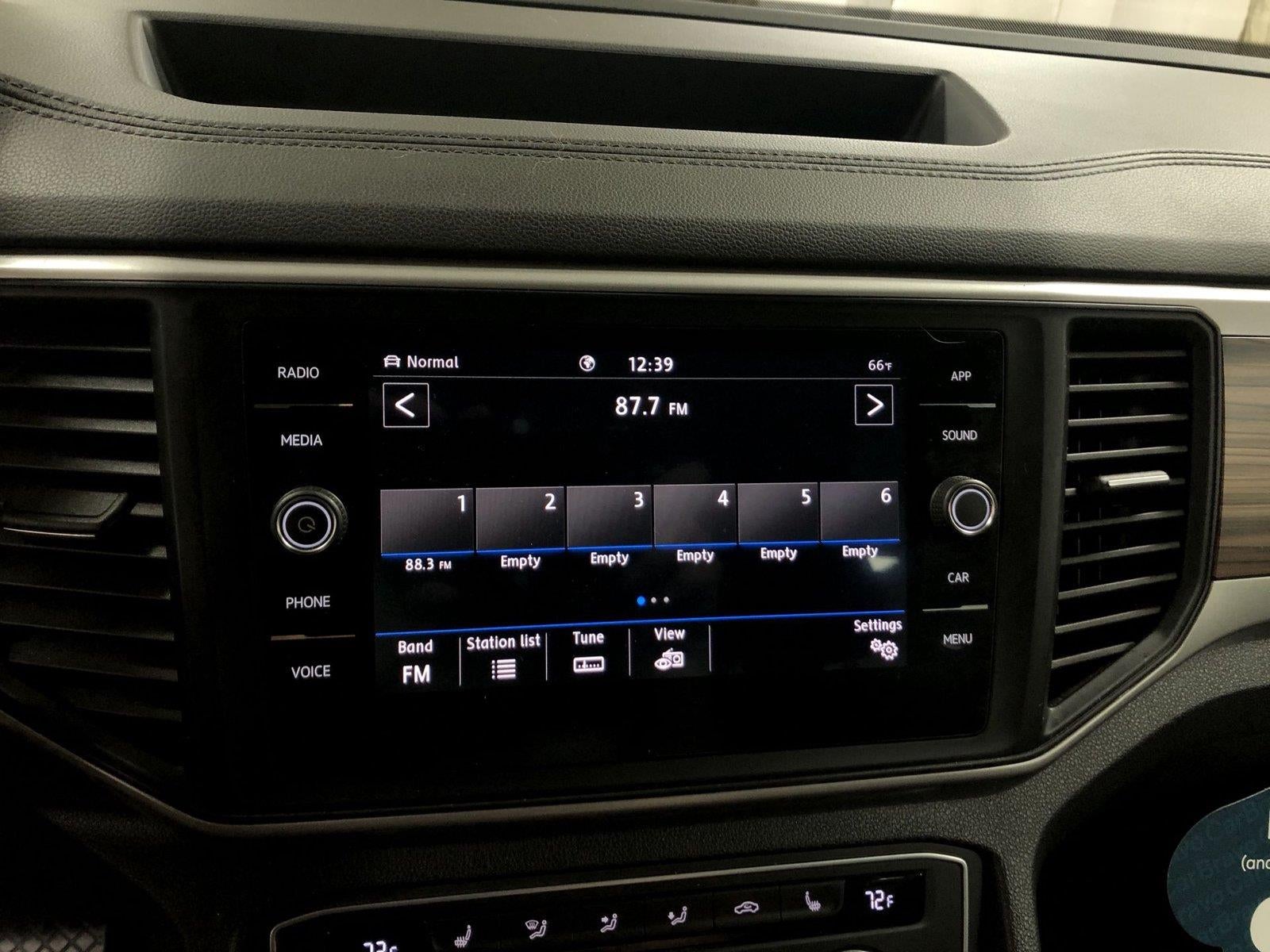2021 Volkswagen Atlas 3.6L V6 SE w/Technology