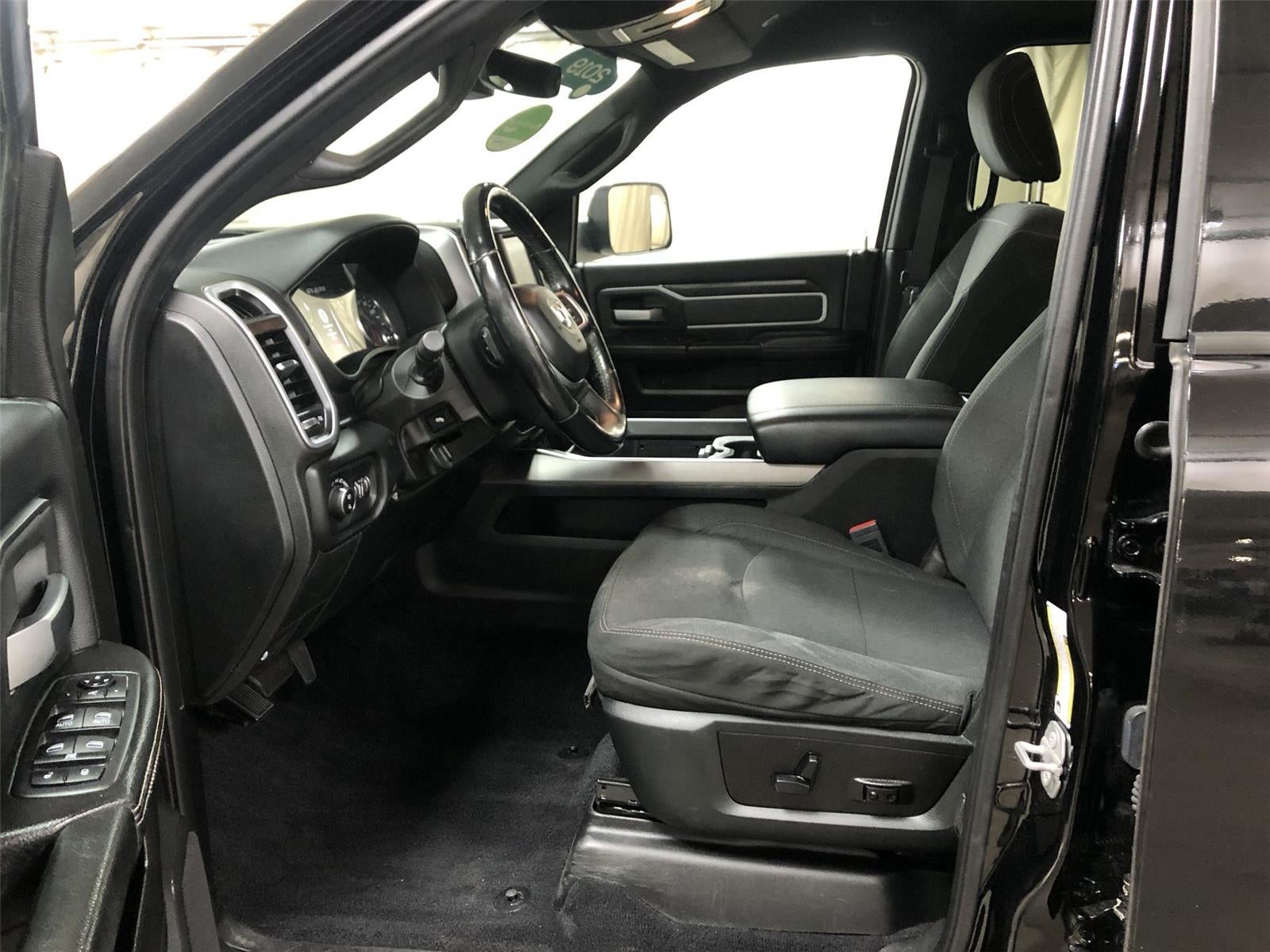 2019 RAM 2500 Big Horn Crew Cab 4x4 6'4" Box