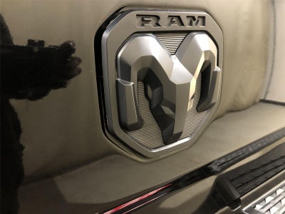 2019 RAM 2500 Big Horn Crew Cab 4x4 6'4" Box