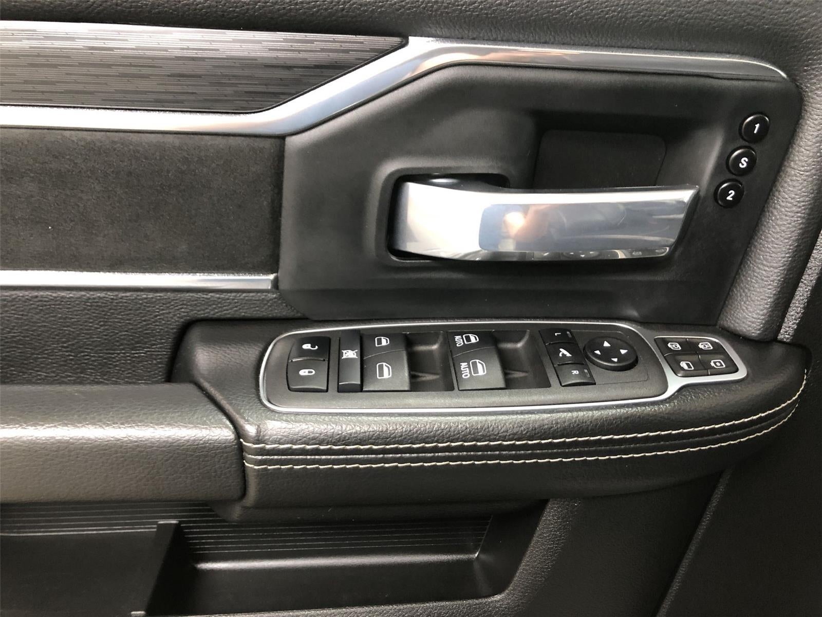 2024 RAM 2500 Laramie Crew Cab 4x4 6'4" Box