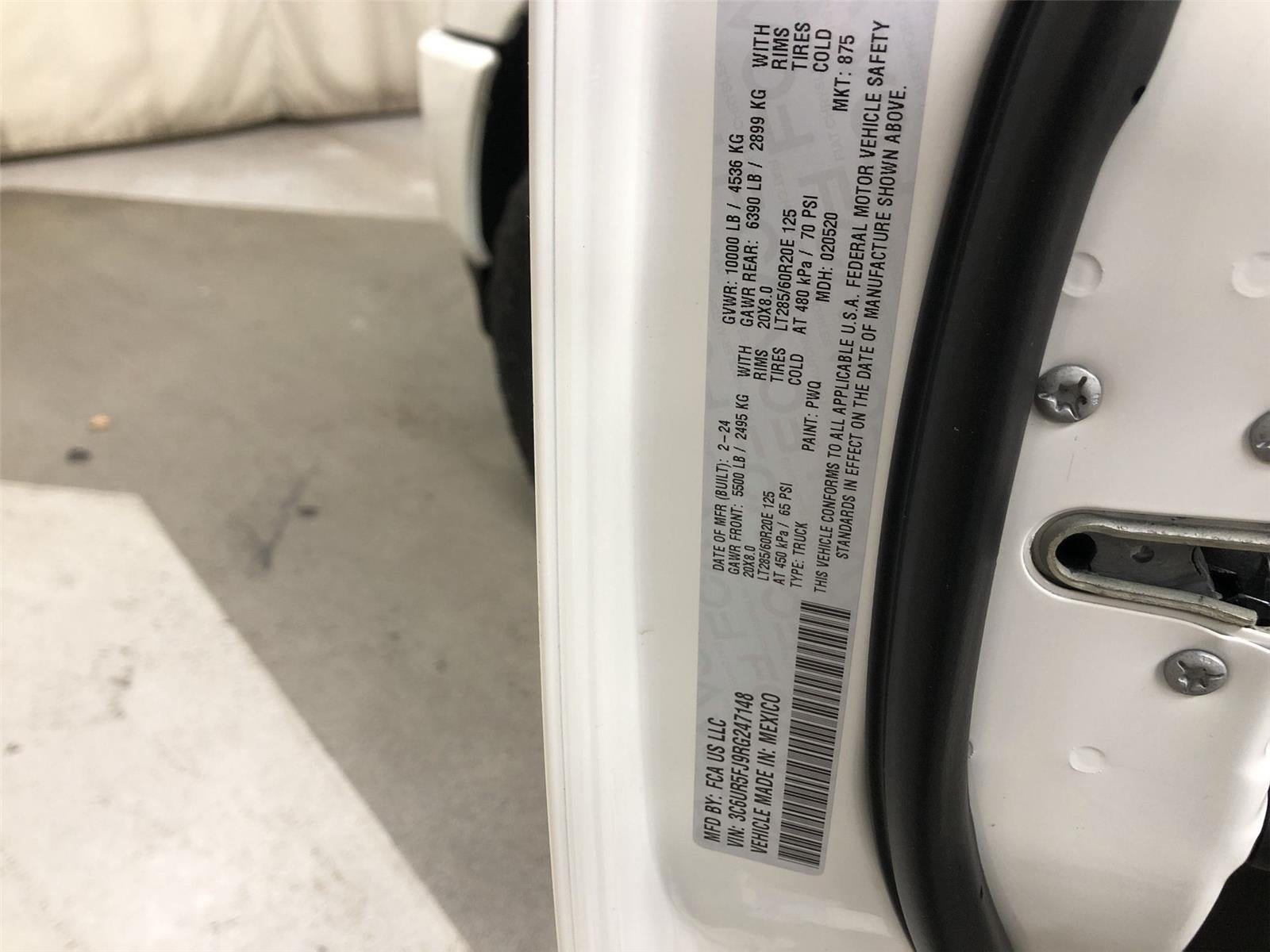 2024 RAM 2500 Laramie Crew Cab 4x4 6'4" Box