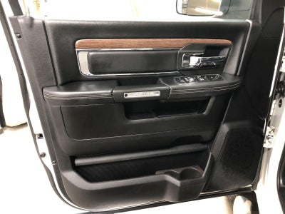 2018 RAM 2500 Laramie Crew Cab 4x4 6'4" Box