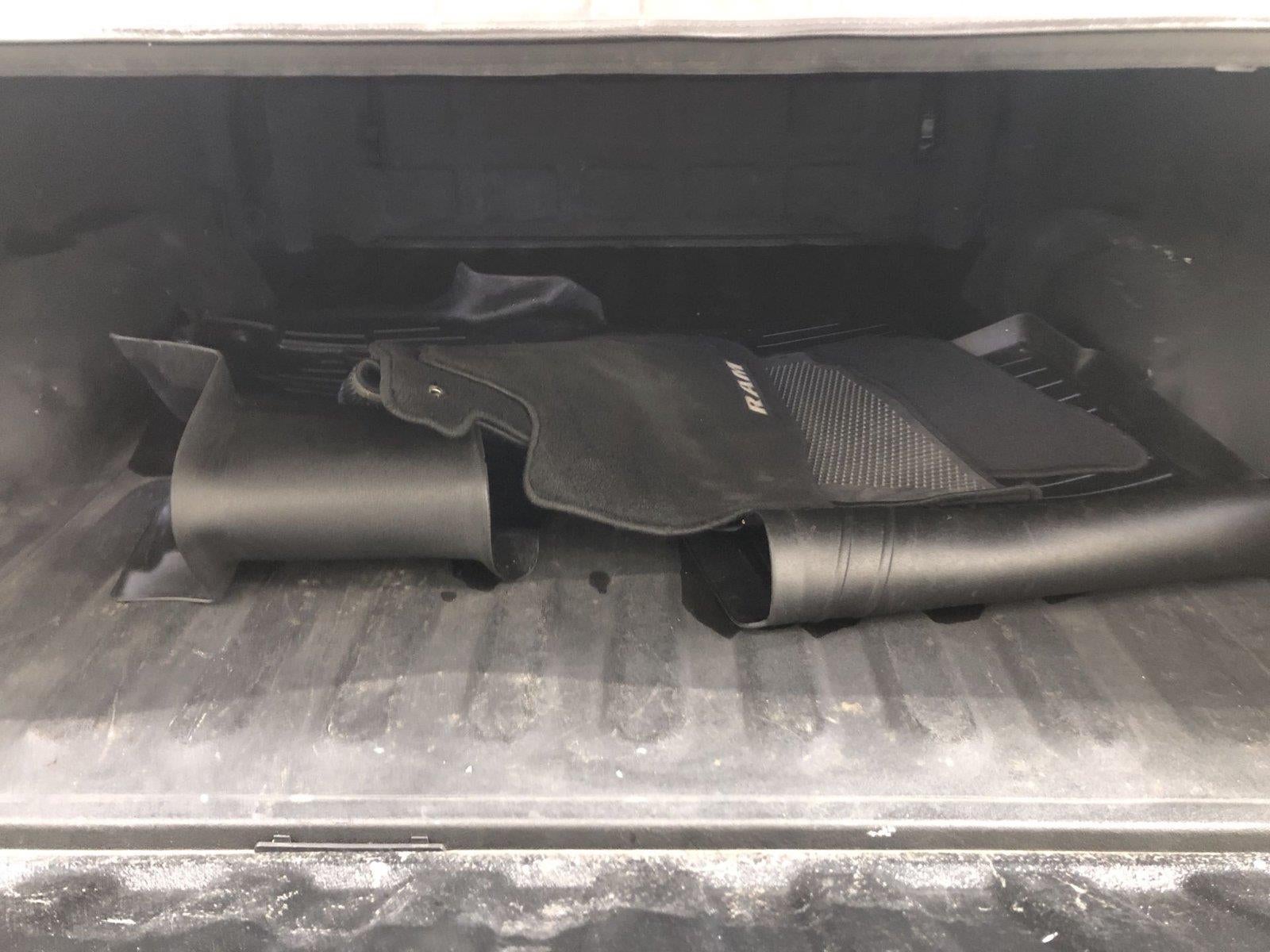 2018 RAM 2500 Laramie Crew Cab 4x4 6'4" Box