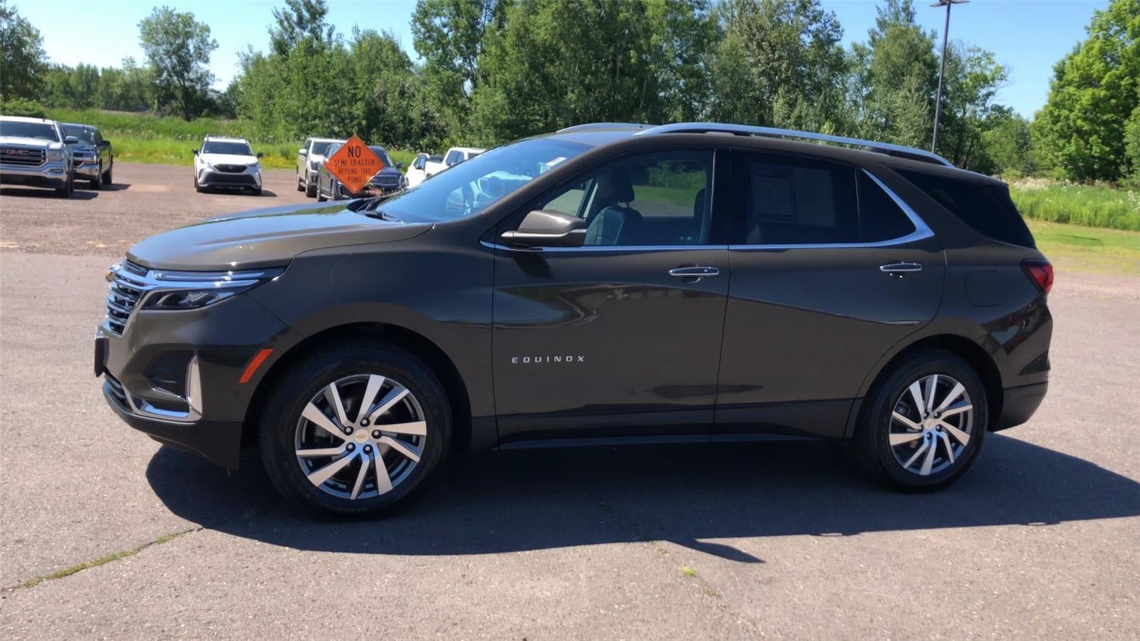 2023 Chevrolet Equinox Premier