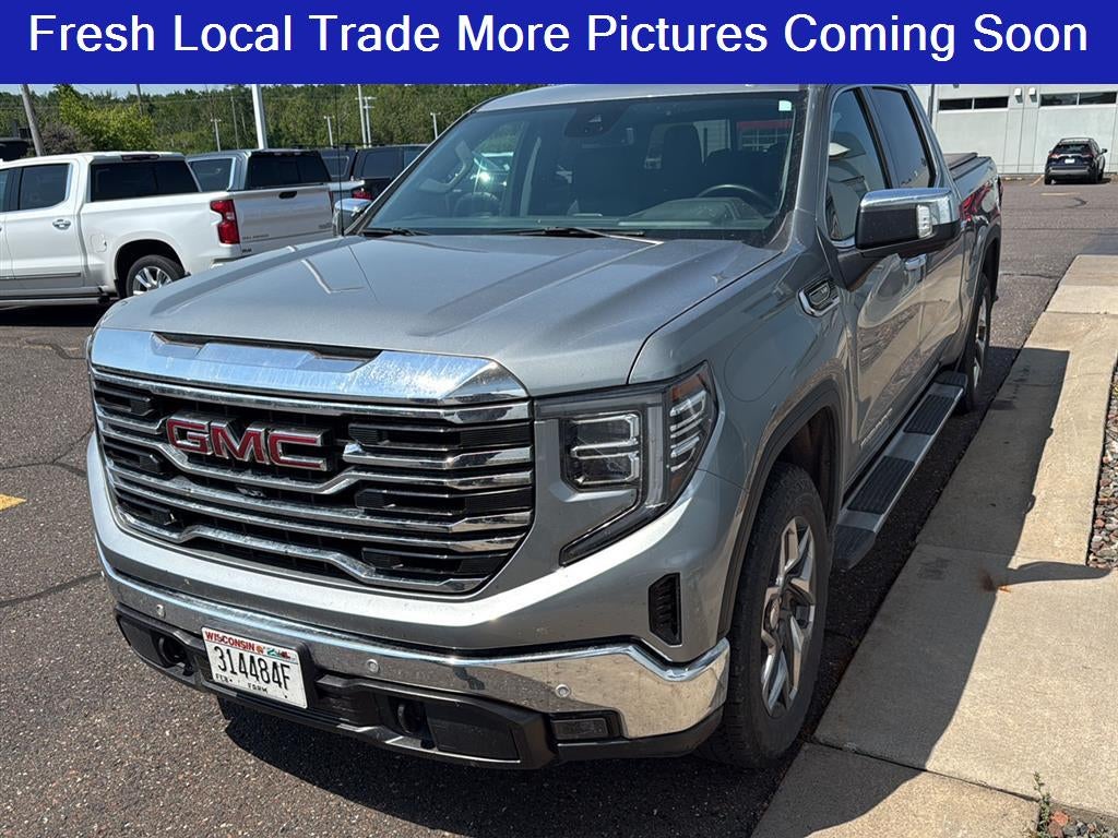 2024 GMC Sierra 4WD Crew Cab Short Box SLT's photo