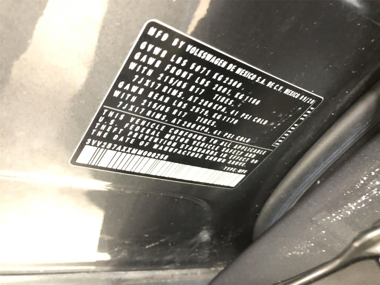 2021 Volkswagen Tiguan 2.0T SE