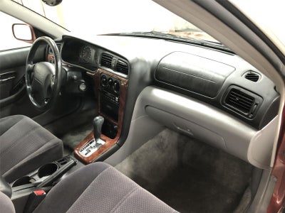 2004 Subaru Legacy Sedan (Natl) L