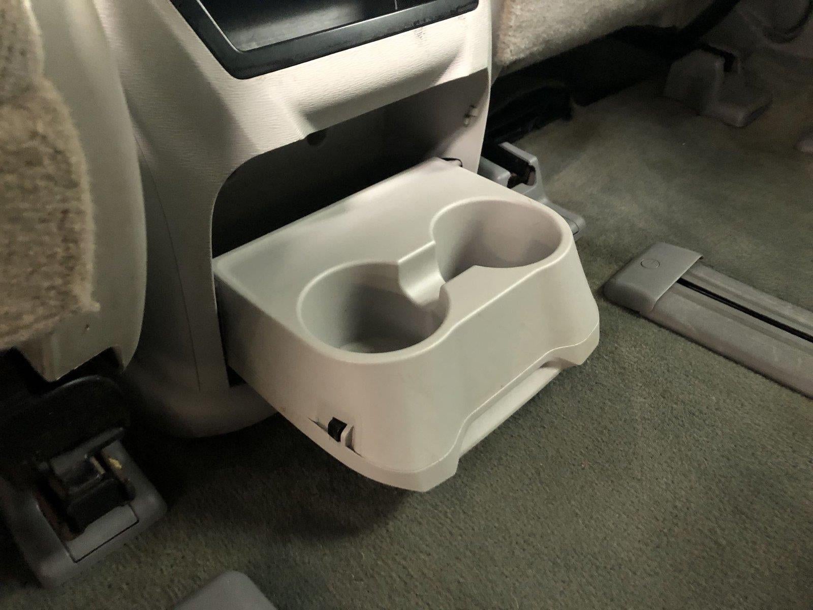 2014 Toyota Sienna LE 7 Passenger