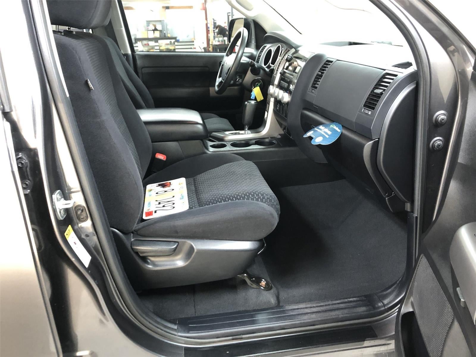 2013 Toyota Tundra Grade 4.6L V8