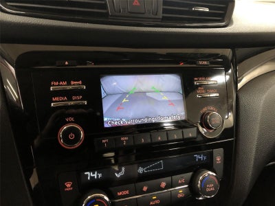 2017 Nissan Rogue Sport SV