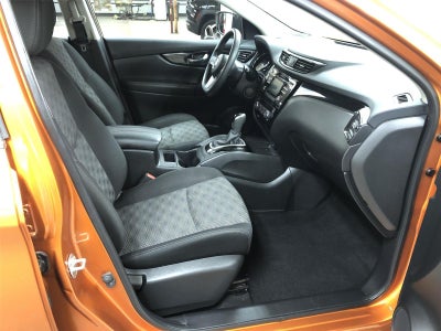 2017 Nissan Rogue Sport SV