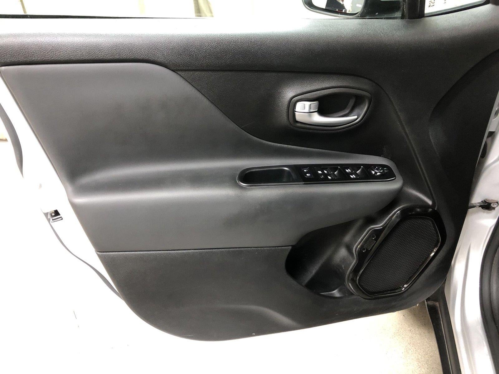 2020 Jeep Renegade Altitude 4x4